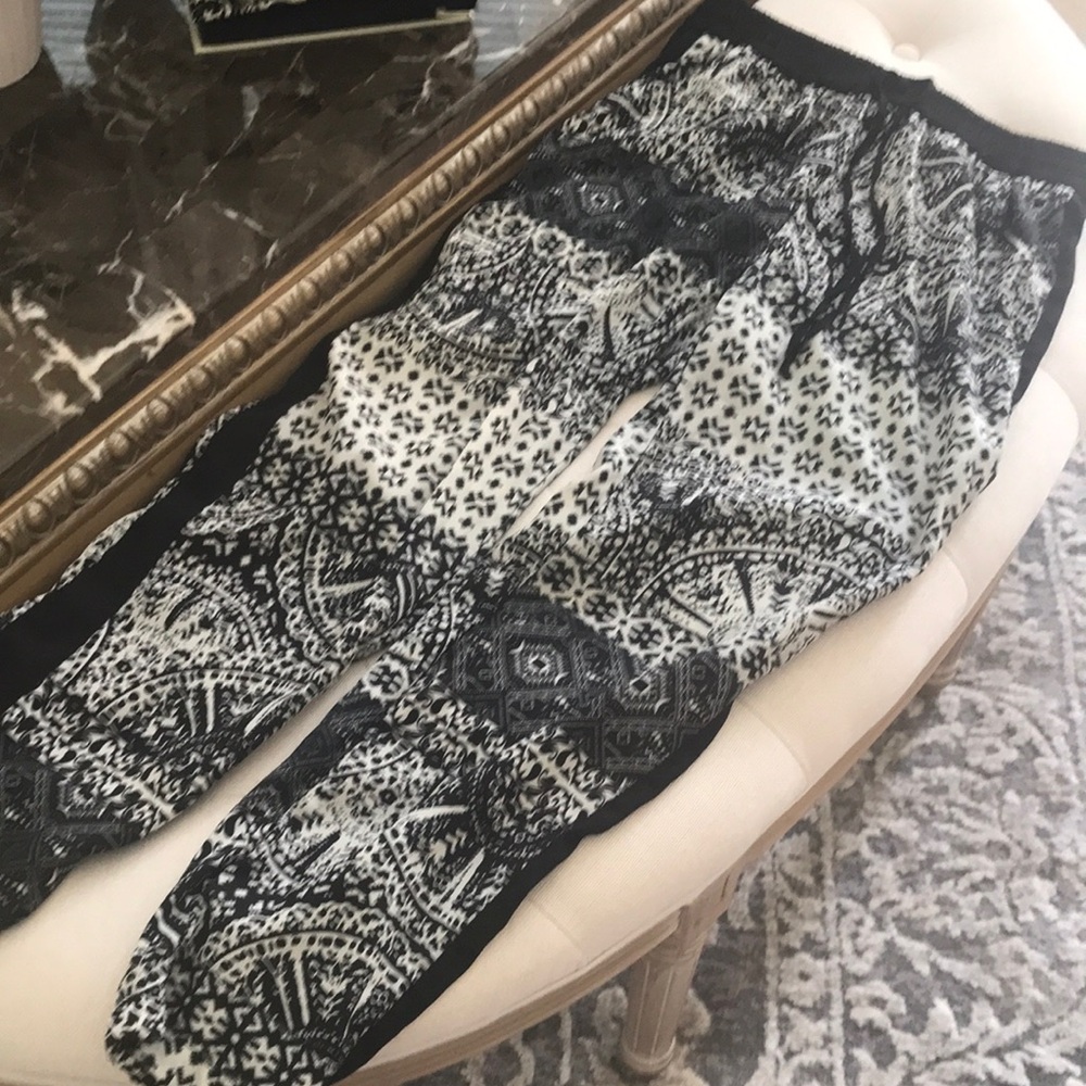Black & White Patterned Jogger Pants